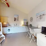 펜션 Maison Lumineuse Et Familiale A Avec Piscine Et Parking - Fr-1-785-34