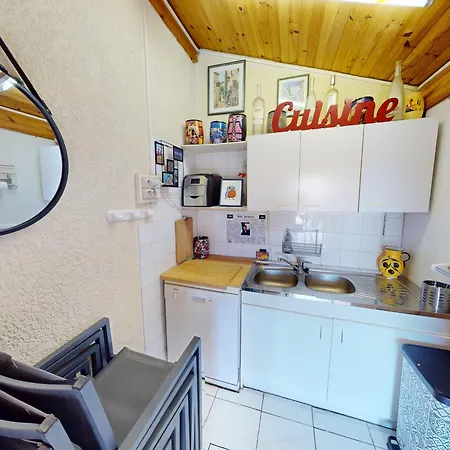 Maison Lumineuse Et Familiale A Avec Piscine Et Parking - Fr-1-785-34 Σπίτι διακοπών *