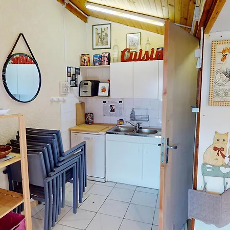Maison Lumineuse Et Familiale A Avec Piscine Et Parking - Fr-1-785-34 Prázdninový dům