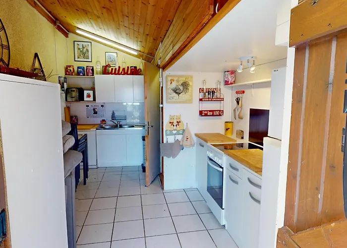 Σπίτι διακοπών Maison Lumineuse Et Familiale A Avec Piscine Et Parking - Fr-1-785-34 *